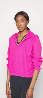 Women's Woven Running Pullover Jacket - Image 5