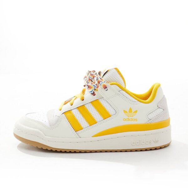 Forum Low trainers in white/yellow with gum