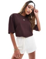 Adidas Originals essentials boyfriend t-shirt in shadow brown