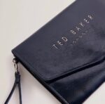 CRINKIE-Crinkle Icon Pouch in Navy - Image 2