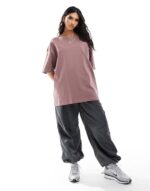 Essential swoosh t-shirt in purple - Image 4