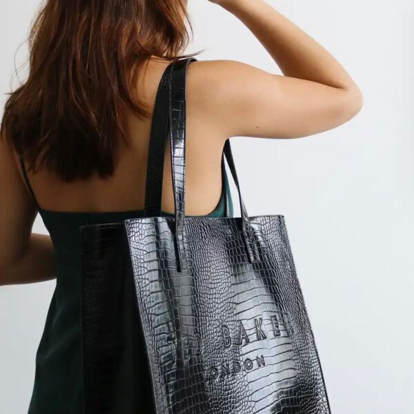 Large Croc Texture Icon Tote Bag