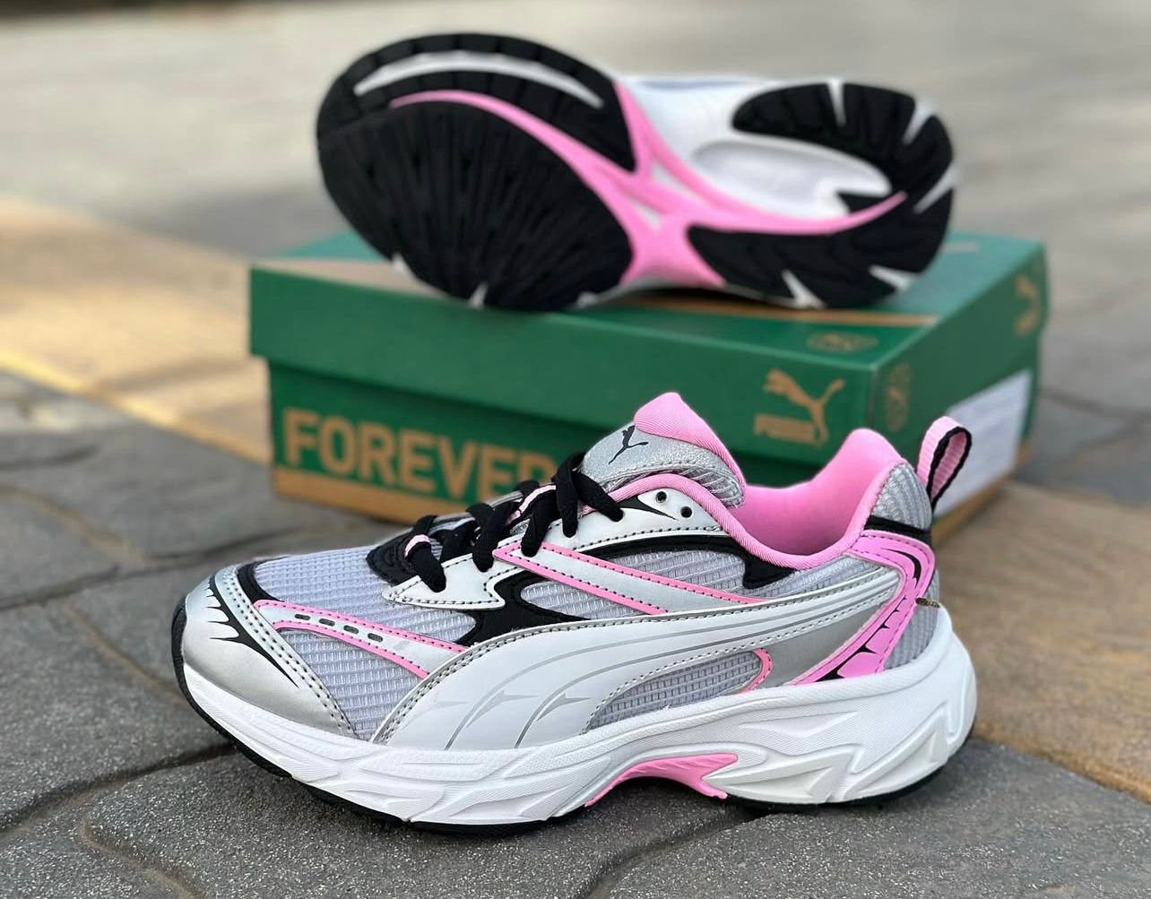 Logo trainers in Silver and Pink44 Logo trainers in Silver and Pink - Image 1