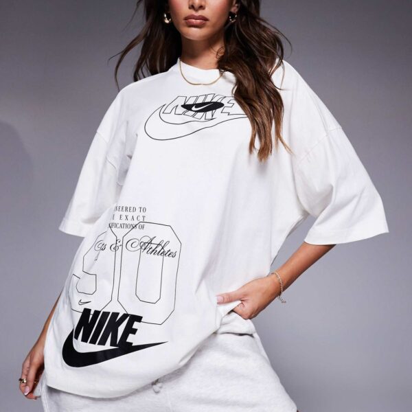 Nike Street Dance Oversized T-shirt