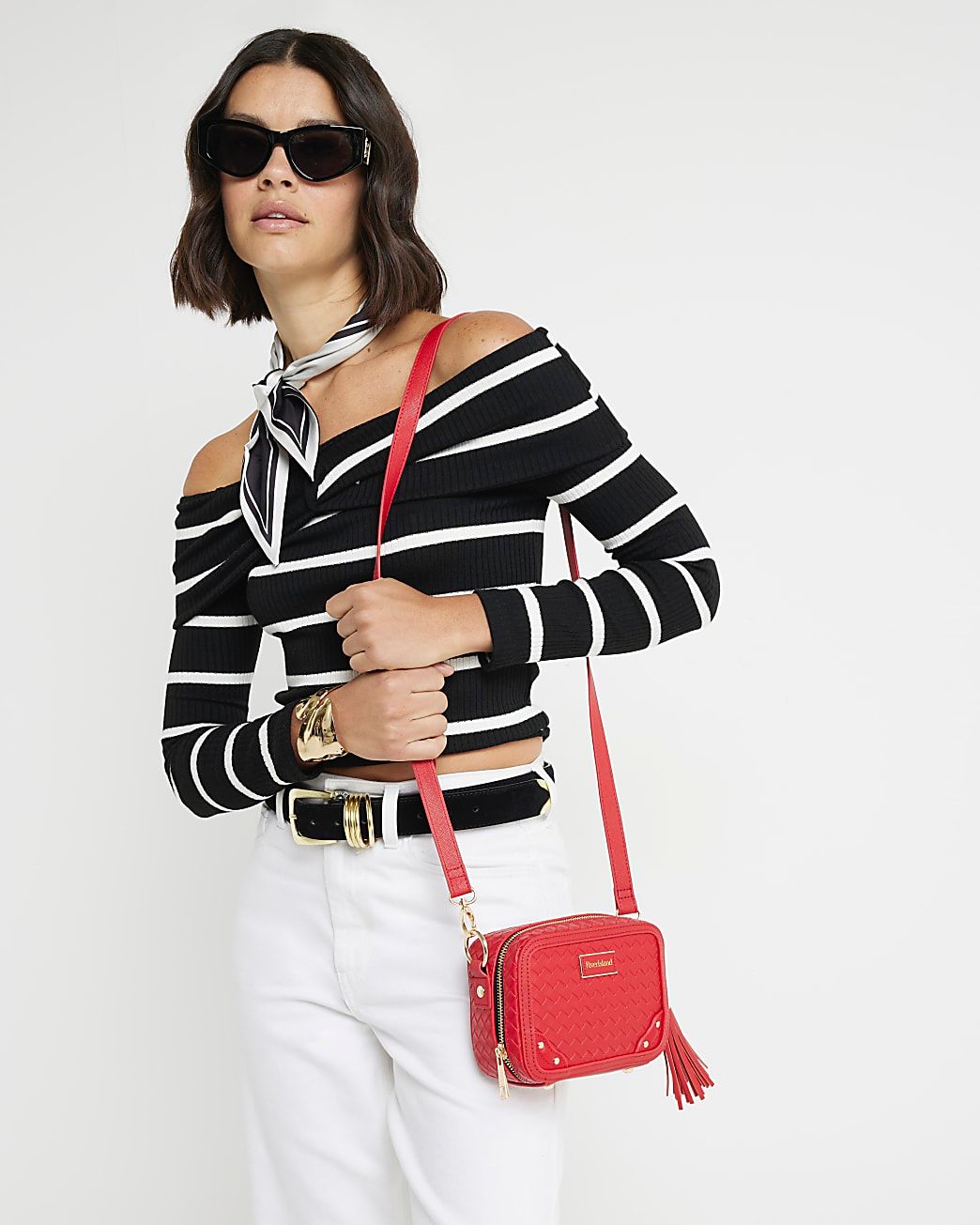 Red Weave Oval Cross Body Bag - 2