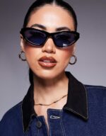 Slim Cate ye Sunglasses in Black - Image 3