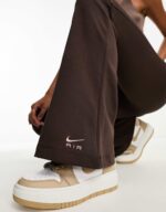 Women's High-Rise Leggings - Image 3