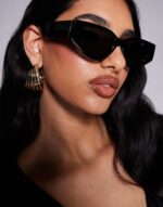 ALDO Ocerimas rectangle sunglasses in black - Image 2