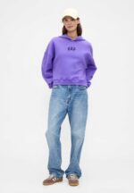 Relaxed Gap Mini-Logo Cropped Hoodie - Image 3