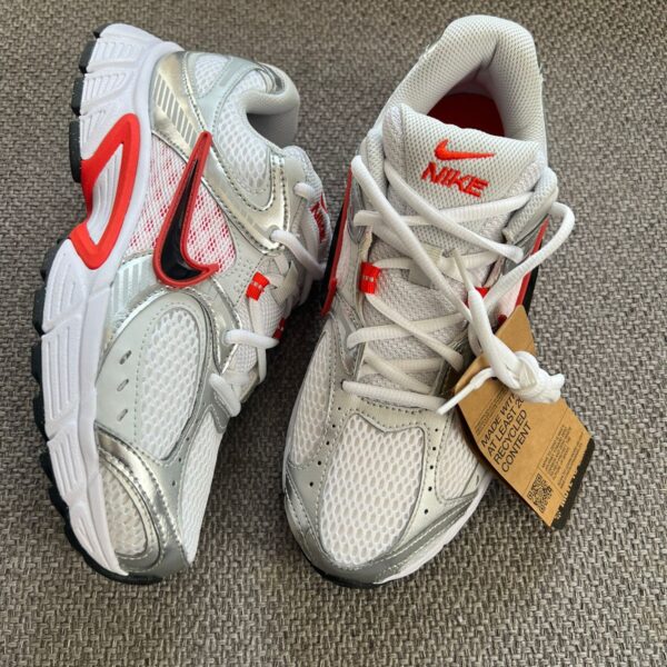 Nike V5 RNR
