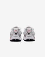 Nike V5 RNR - Image 5