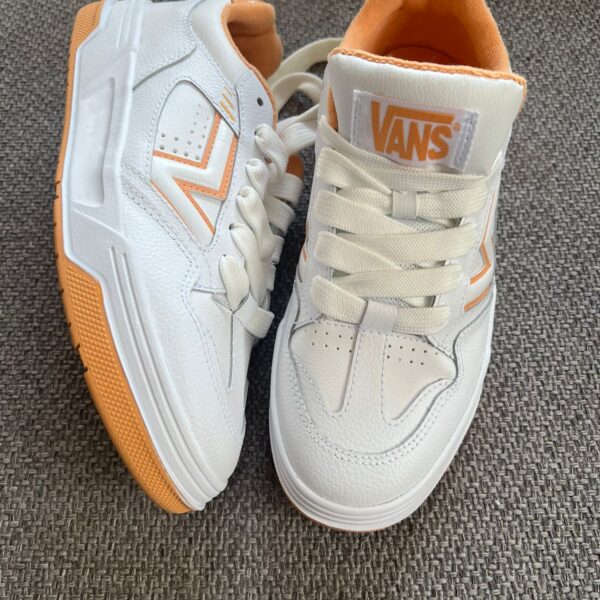 Chunky leather sneakers in white and orange