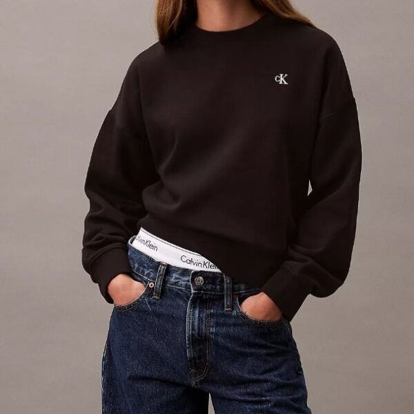 Logo sweatshirt in black