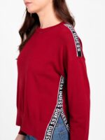 Logo sweater