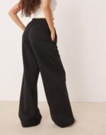 Logo Wide  Leg Fleece Pants - Image 4